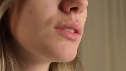 christinfinnie stream preview