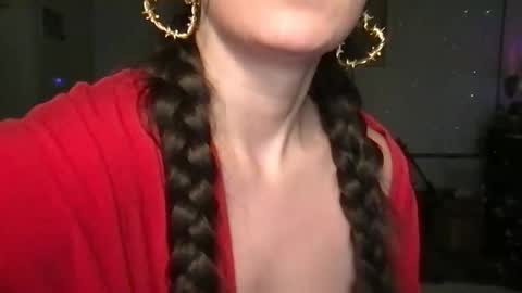 cinnamonpeaches stream preview