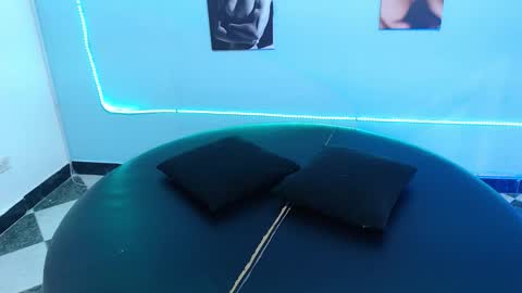 cinthya_dan stream preview