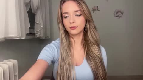 claudiagold stream preview