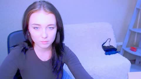 cute_emeli_ stream preview