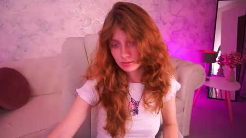 cuteefoxy stream preview