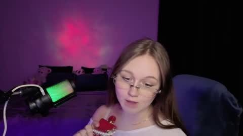 cynthoni stream preview