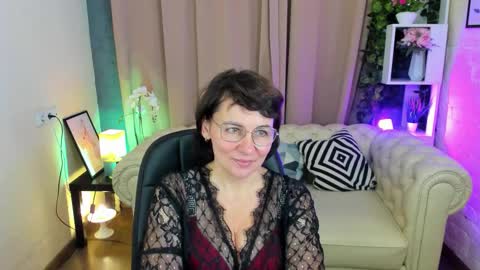 daaamnmature stream preview