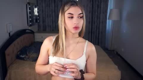 danicasages stream preview