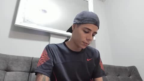 danielsanta_18 stream preview