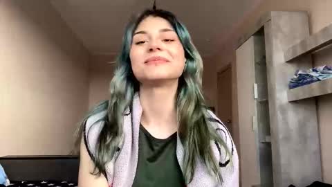 danikalazarini stream preview