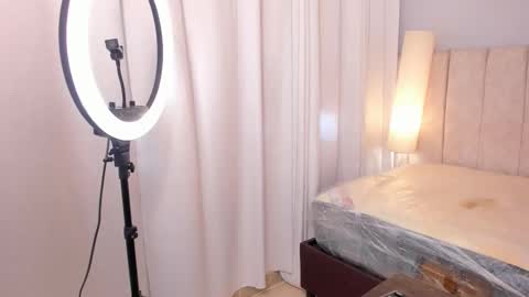 darkliora stream preview