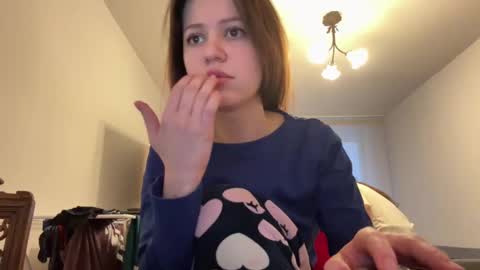 debbiii stream preview