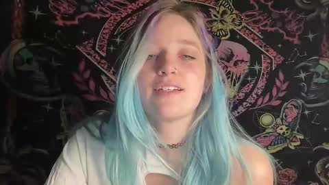 delilahivy stream preview