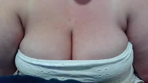 delishone stream preview