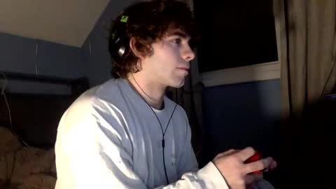 donutking42069 stream preview