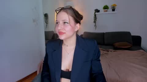 dr3am1ng_mia stream preview