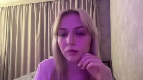 dryhoney stream preview