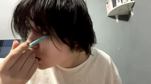 earthascritchfield stream preview