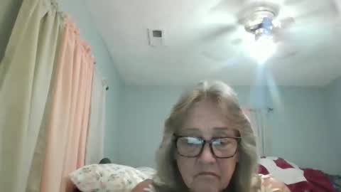 ecbubbles4769 stream preview