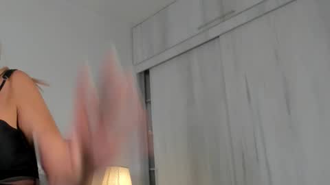 elena_mature stream preview