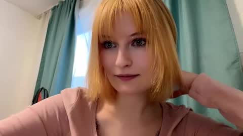 emeldaek stream preview