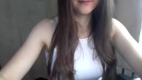 emili0899 stream preview