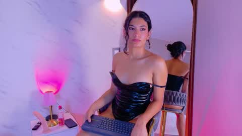 emmacollins01 stream preview