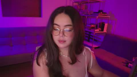 emmy_peach1 stream preview