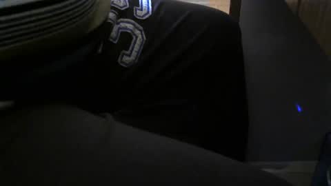 engin_83 stream preview