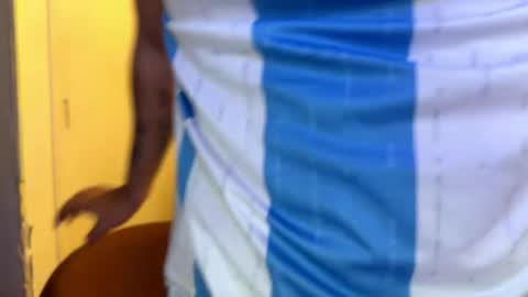 eros_mos stream preview