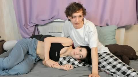 evarobin_ stream preview