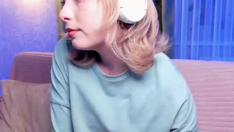 eves_eyes stream preview