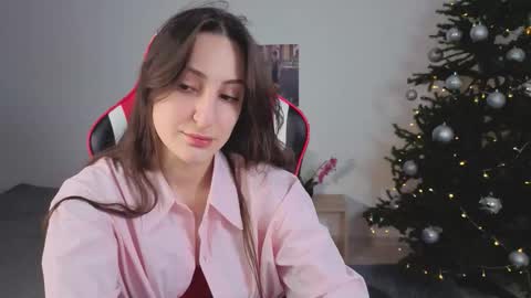 extra_charm stream preview