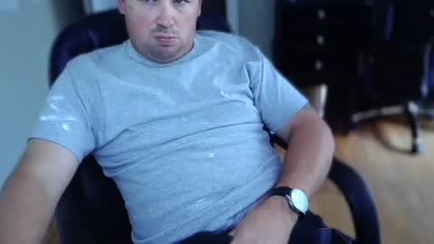 flguy_mike stream preview