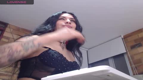 girl_bondage stream preview