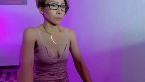 goldengirlrose stream preview