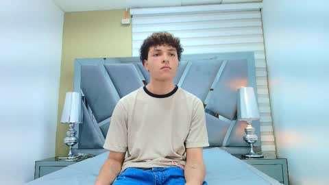 gomezz_07 stream preview