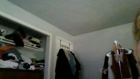 greeneyedblondie84 stream preview