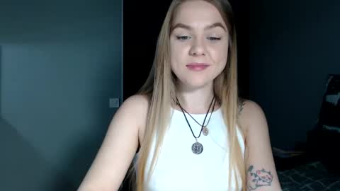 happy_fox_ live stream