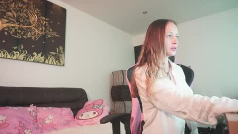 helenhis stream preview