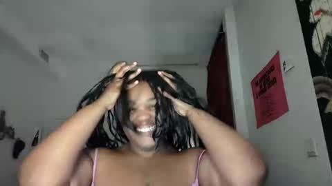 hemmingwayhoney stream preview