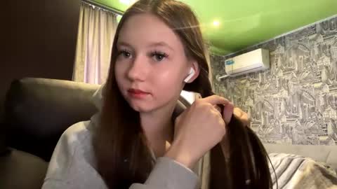 henrietteutter stream preview