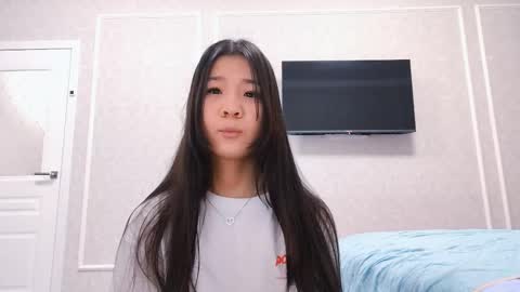 hillarymelson stream preview