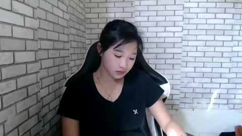 hoelykalea stream preview