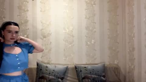 hollisosollo stream preview