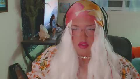 honeylavender777 stream preview