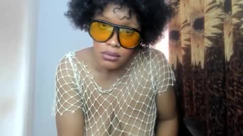 horny_ebonygirl2 stream preview