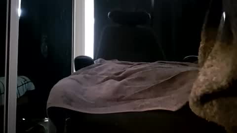 hornyandhi2560 stream preview