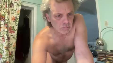 howlingatnothing stream preview