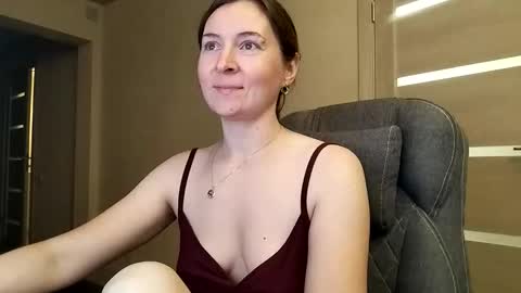 humpygrey stream preview