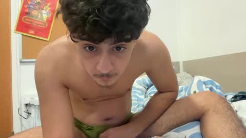 huss1enh stream preview