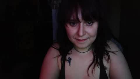 idamilliscent stream preview