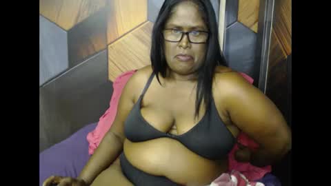 indiandeluxe stream preview